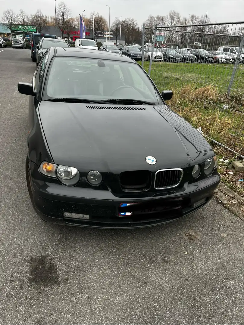 BMW 316 ti Černá - 2
