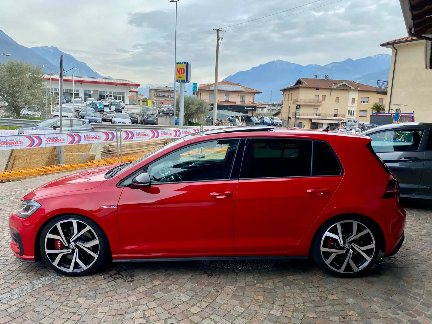 Volkswagen Golf GTI 5p 2.0 Performance 245cv dsg HONEY TETTO DCC Rouge - 2