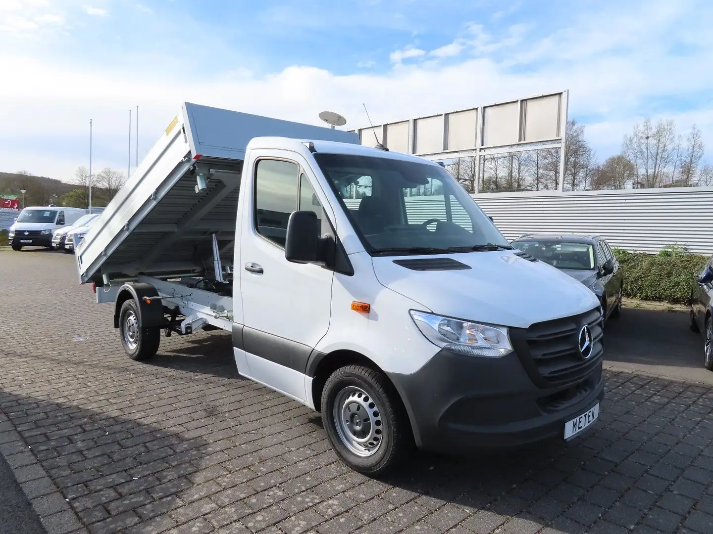 Mercedes-Benz Sprinter 317 DAUTEL Kipper AHKr Weiß - 1