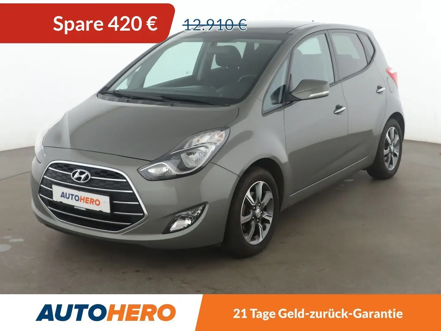 Hyundai iX20 1.6 Space Plus Aut.*NAVI*PDC*SHZ*KLIMA*TEMPO* Grau - 1