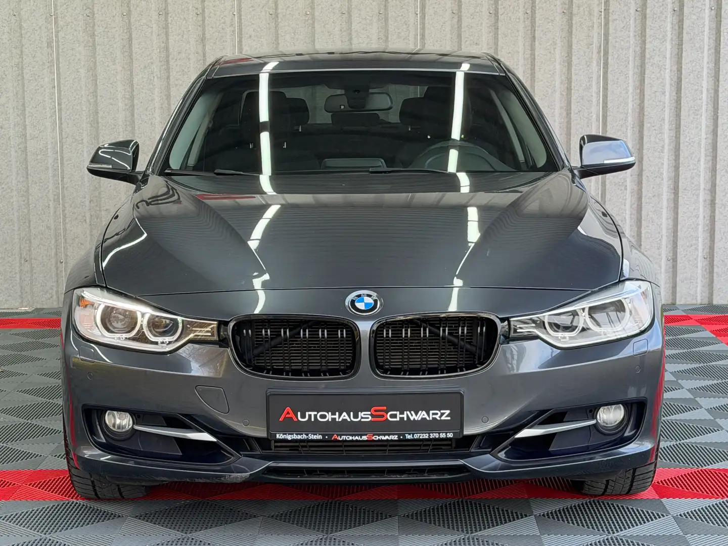 BMW 328 328i Limousine LED AHK PDC SHZ Navi 18` Klima Grau - 2