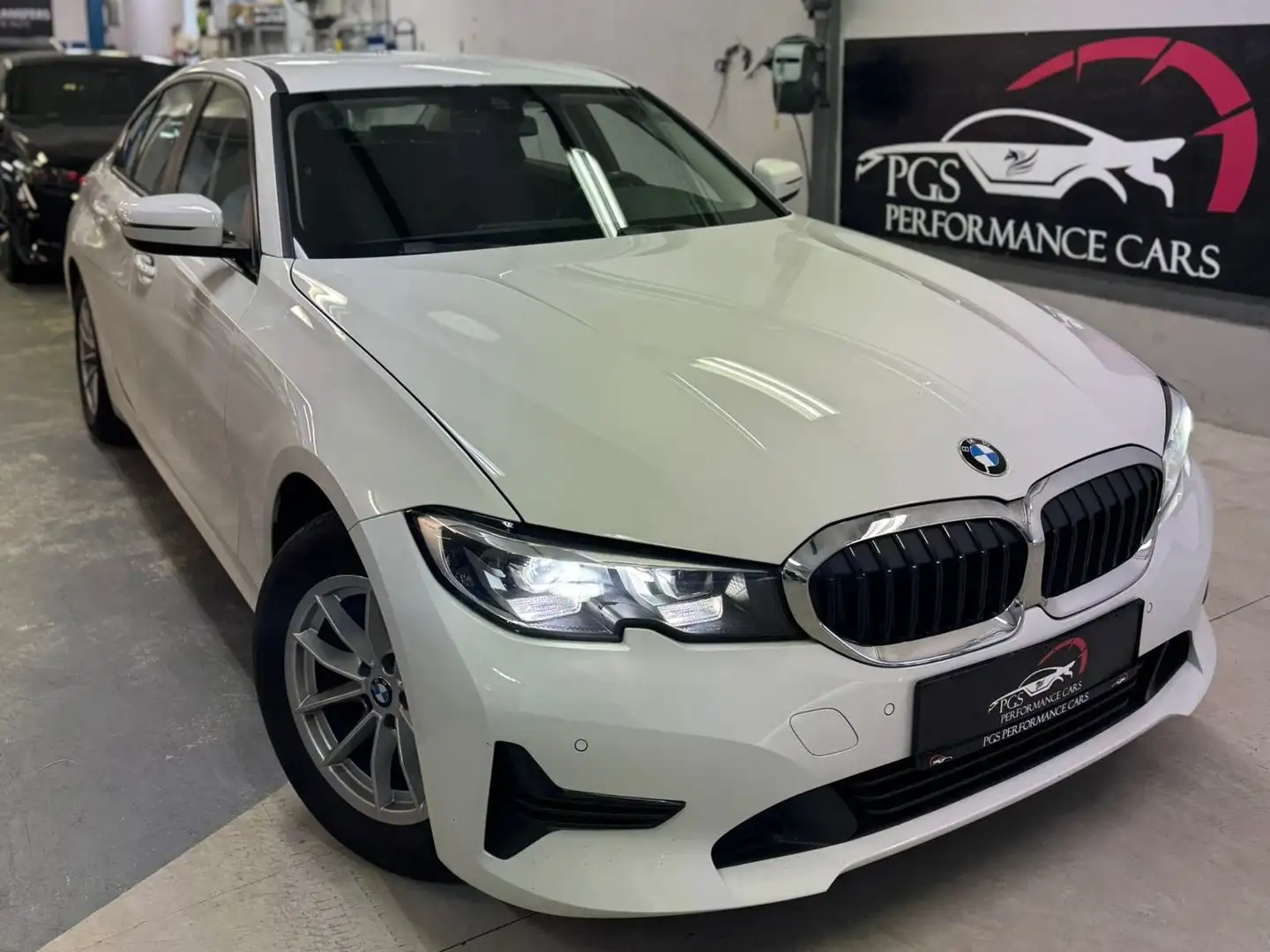 BMW 318 318 d /TOP/WENIG KM/ Blanco - 1
