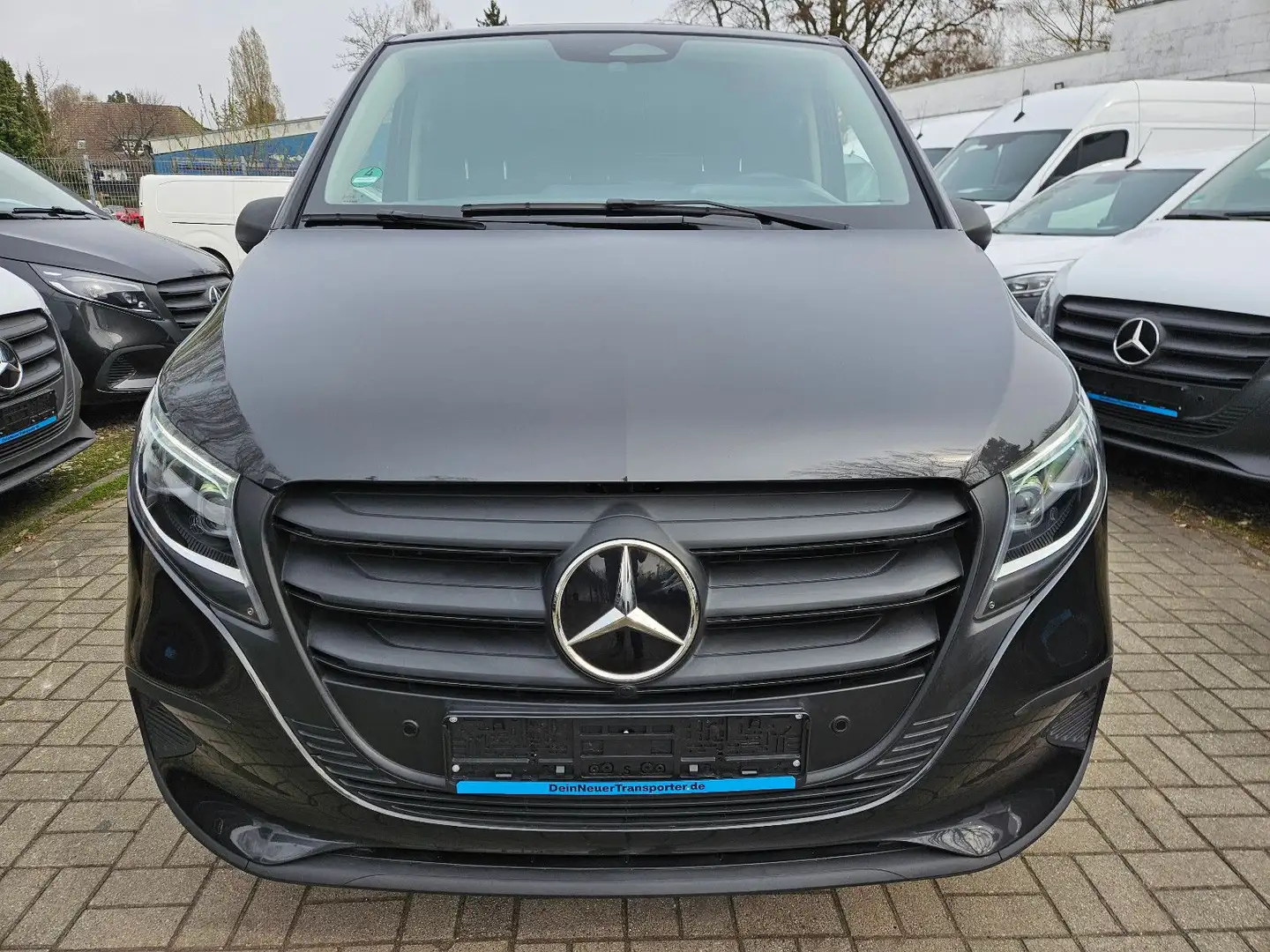 Mercedes-Benz Vito 116 CDI PRO LANG|MultibeamPLUS2xLED|2,5tAHK Grau - 2