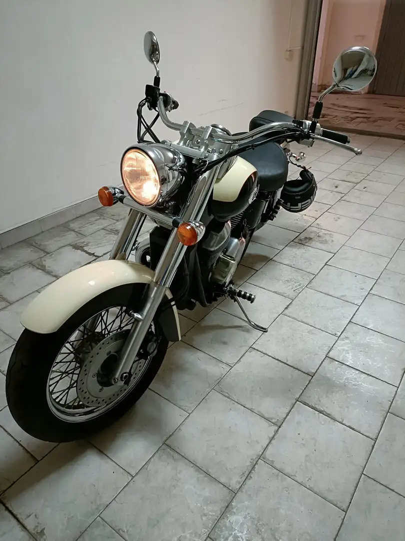 Honda Shadow 750 Bej - 2