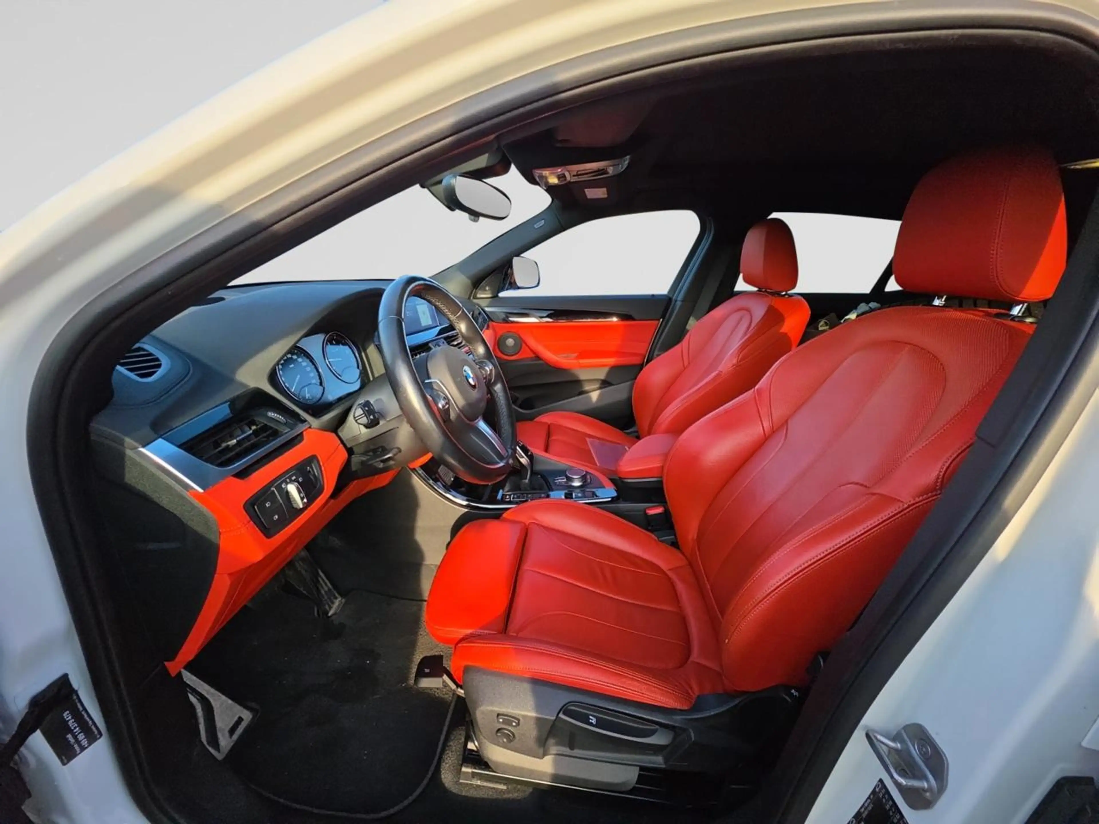 BMW X2 X2 2.0iAS xDrive20 (EU6c) — photo 9