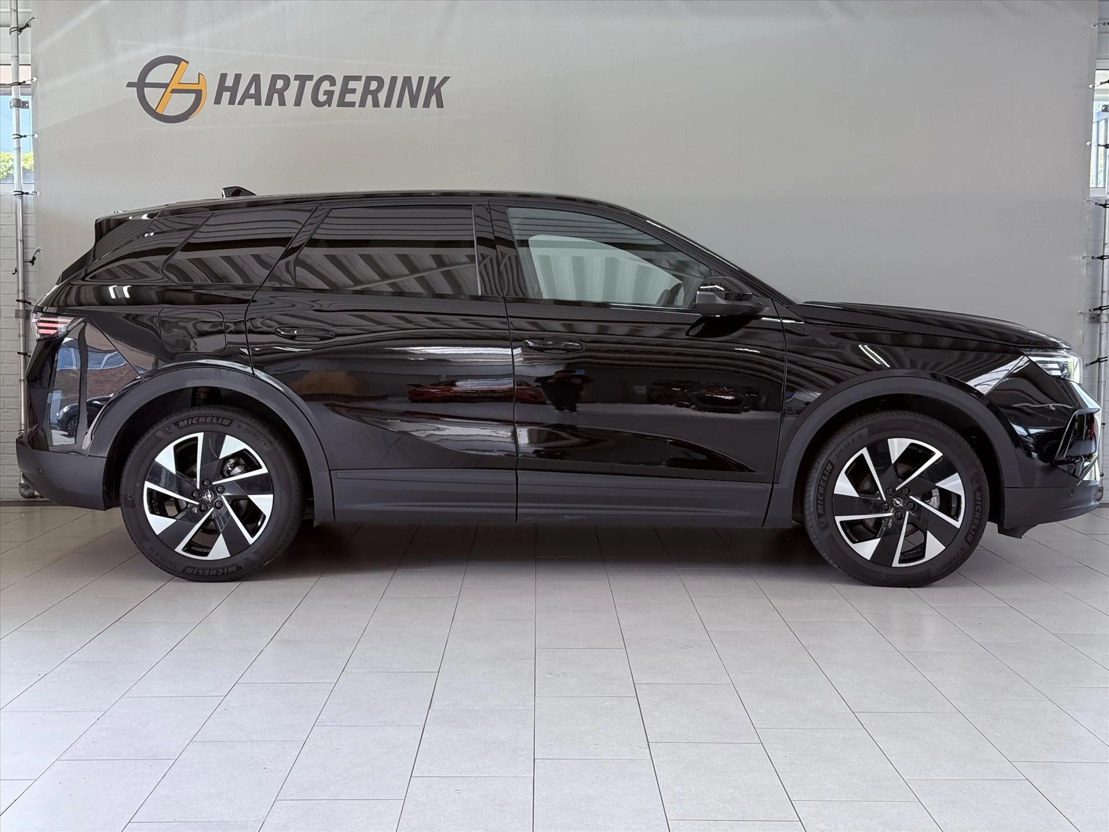 Opel Grandland 1.2 Turbo Hybrid 145pk eDCT GS — photo 4