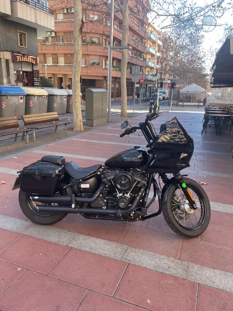 Harley-Davidson Softail Harley-Davidson Softail Street Bob 2019 (fxbb) Noir - 1