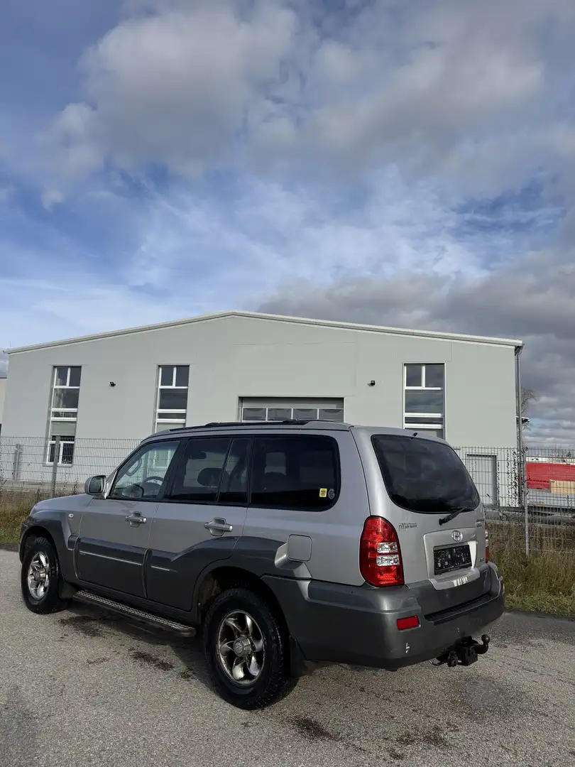 Hyundai Terracan 2.9 CRDi Automatik 4x4 - 2