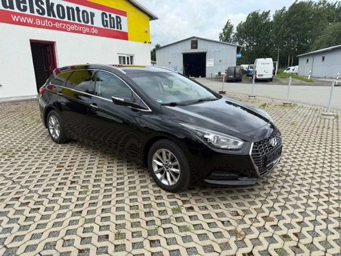 Hyundai i40 cw Negro - 1