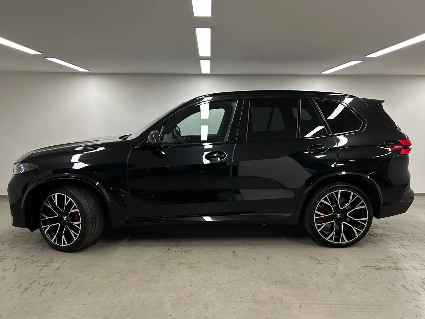 BMW X5 M Competition B&W Surround PA. Prof. AHK Komfortzg. Schwarz - 2