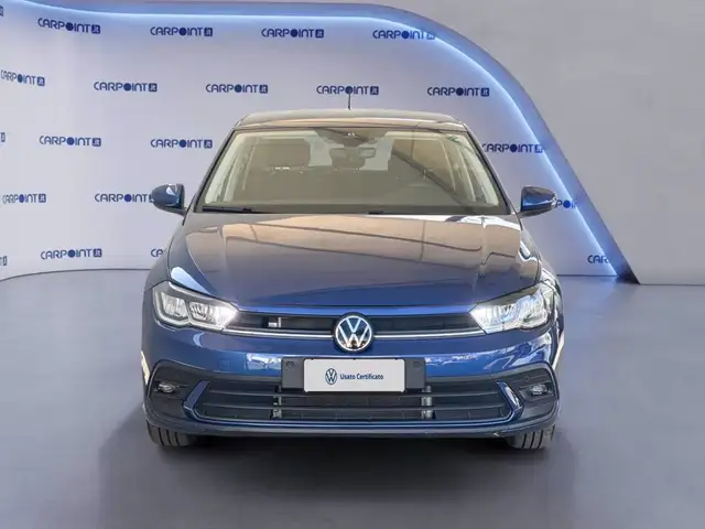 Volkswagen Polo view 3