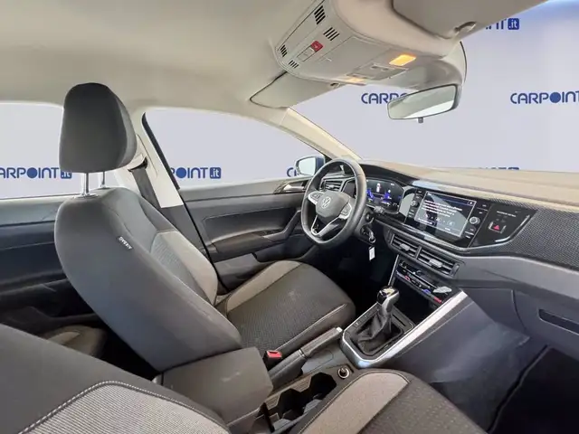 Volkswagen Polo view 7
