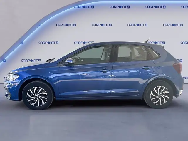Volkswagen Polo view 4