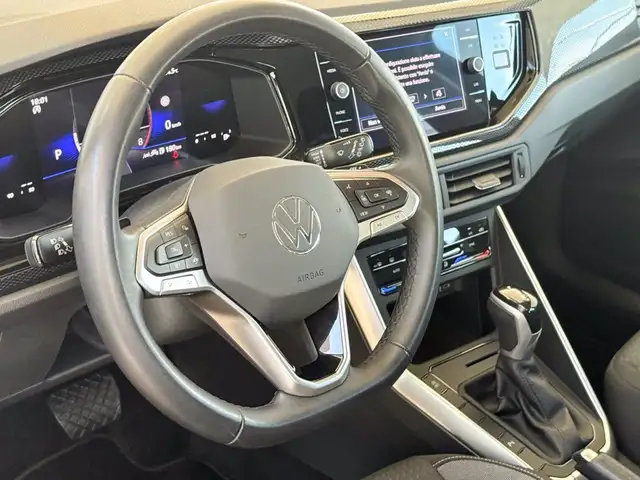 Volkswagen Polo view 19
