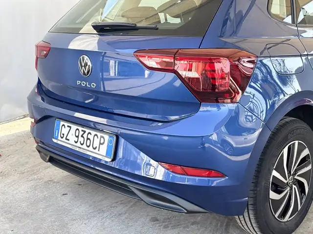 Volkswagen Polo view 18