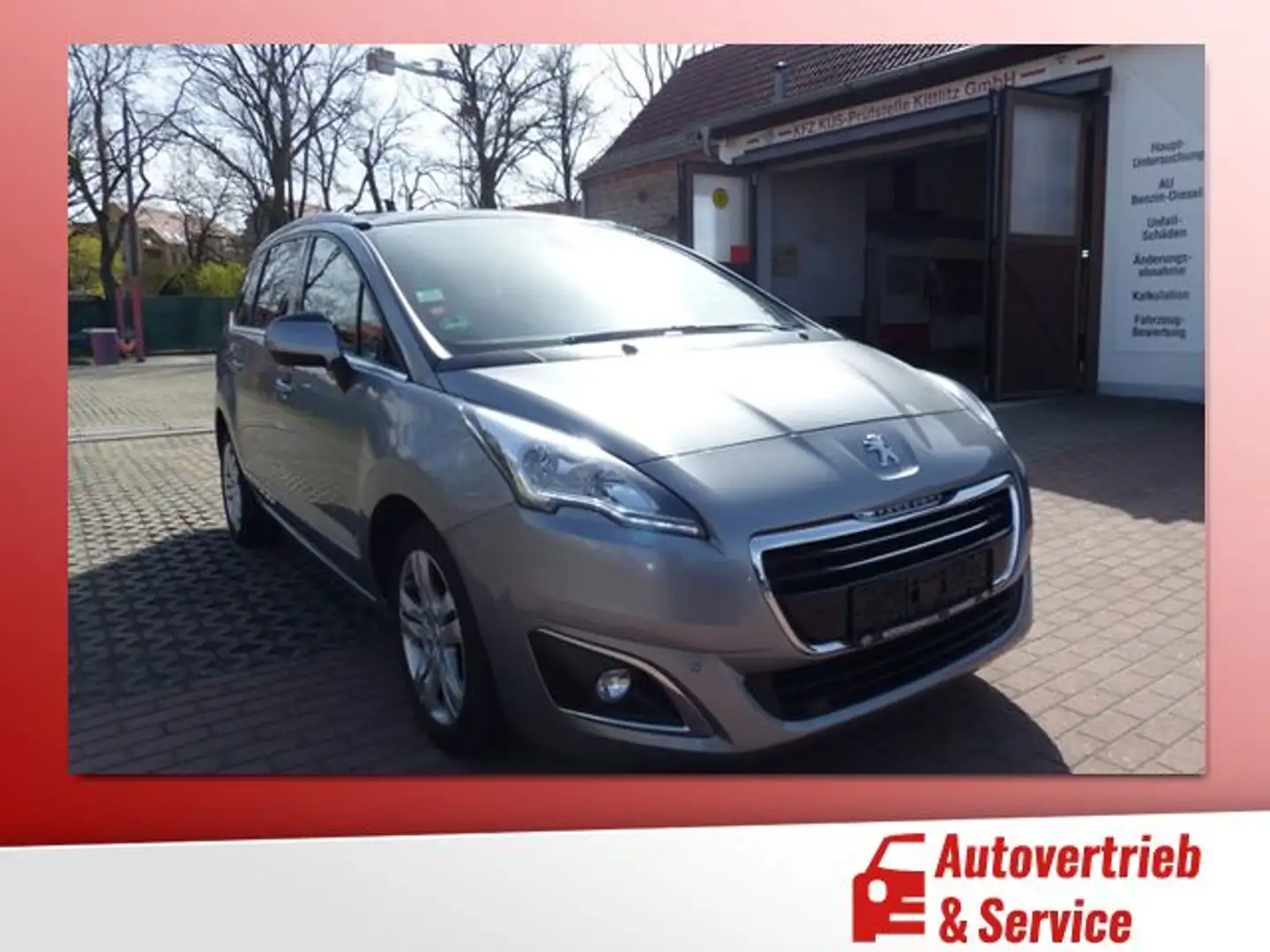 Peugeot 5008 1.6 Blue-HDi  Autom. Navi,Tempo 7-Si., AHK Grau - 1
