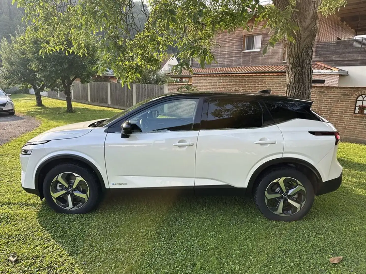 Nissan Qashqai N-Connecta 1.5 VC-T e-Power Weiß - 2