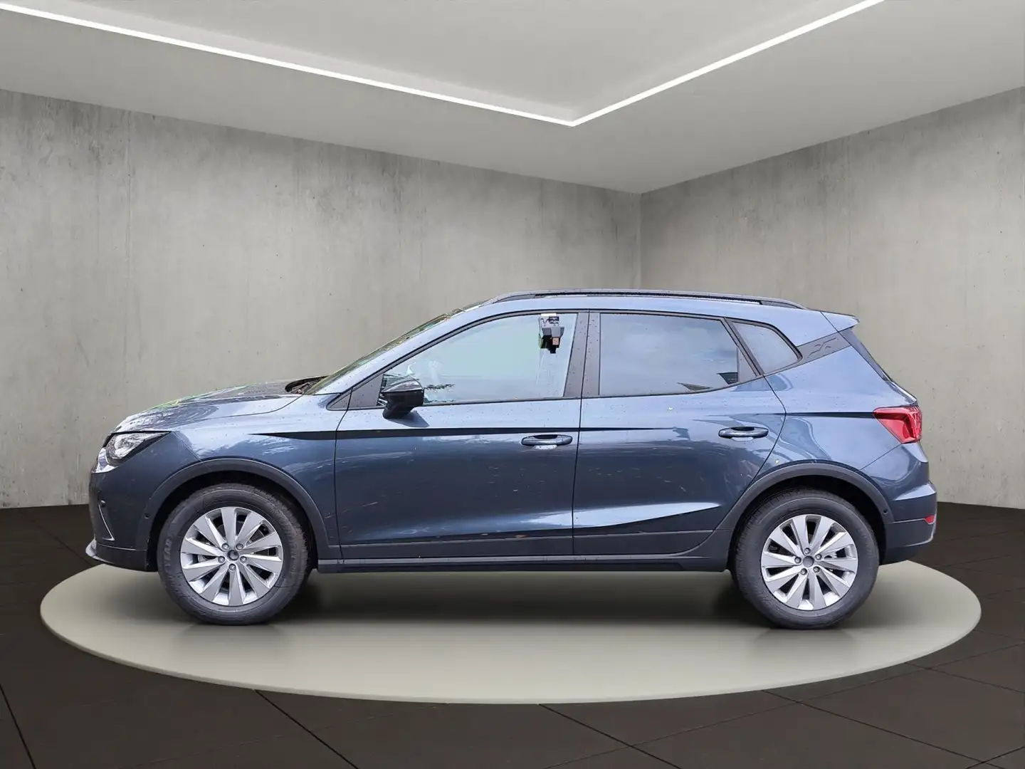 SEAT Arona Road Edition 1.0 TSI 116 PS 7-Gang-DSG Grau - 2