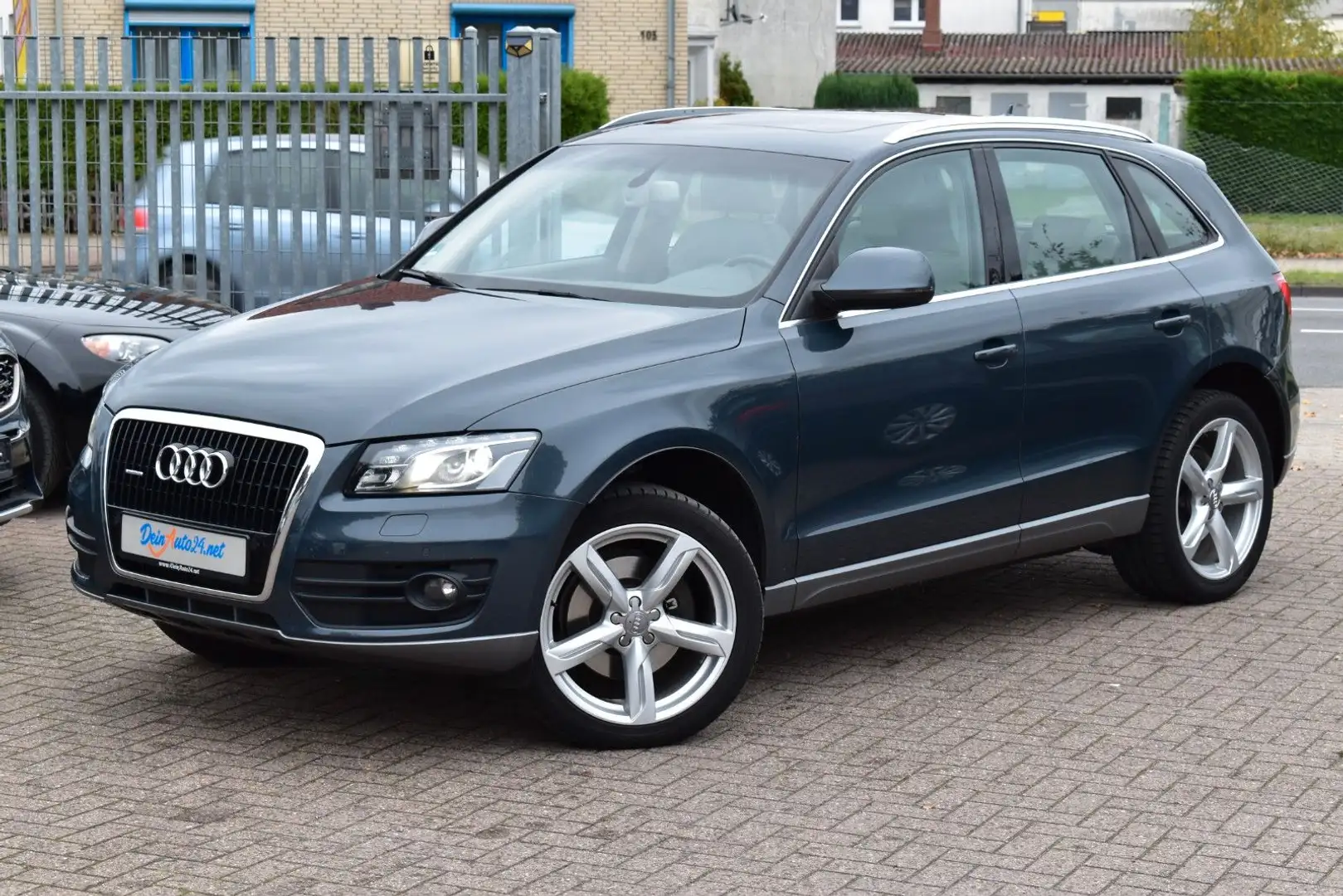 Audi Q5 3.0 TDI Quattro AUT.|Panorama|Leder|Bi-Xenon Grau - 1