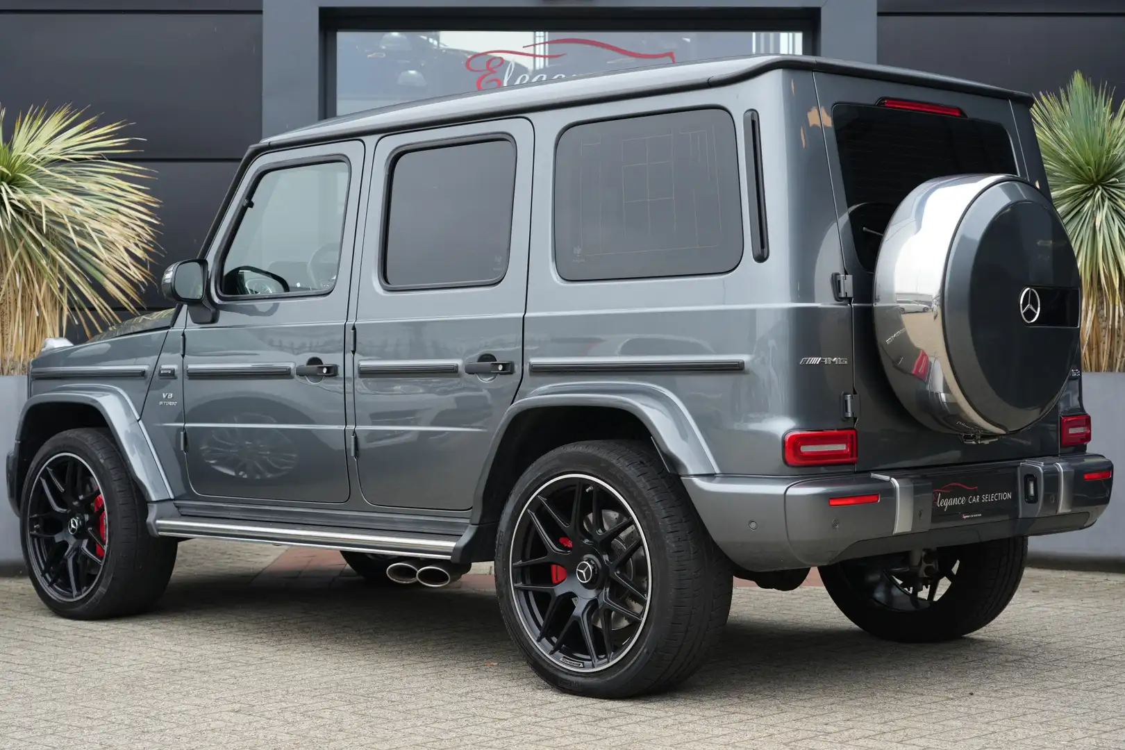 Mercedes-Benz G 63 AMG Premium Plus 585pk Schuifdak/Burmester/360Camera Gri - 2