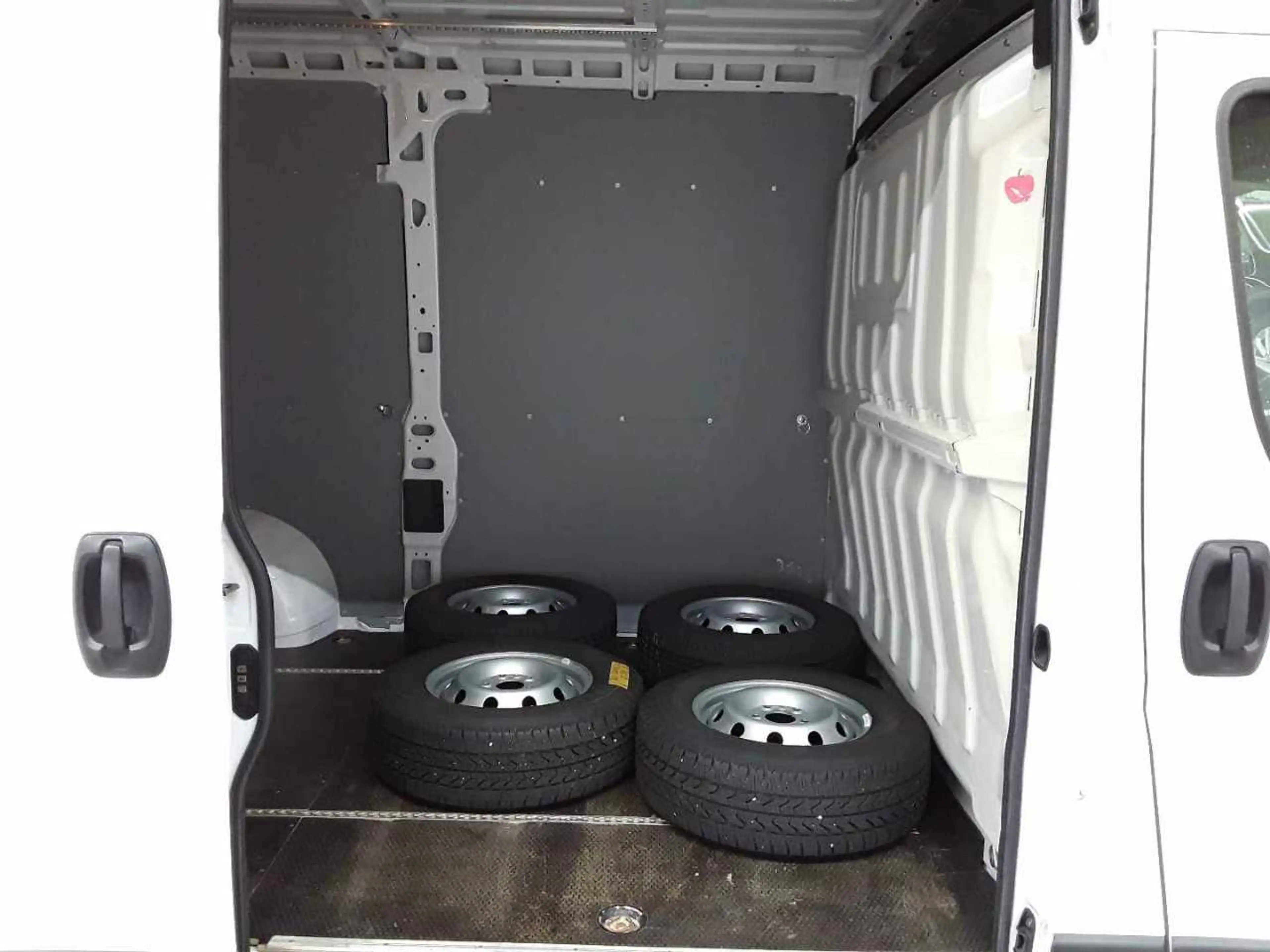Opel Movano Movano 2.2D L2H2 Edition Holzboden PDC — photo 13