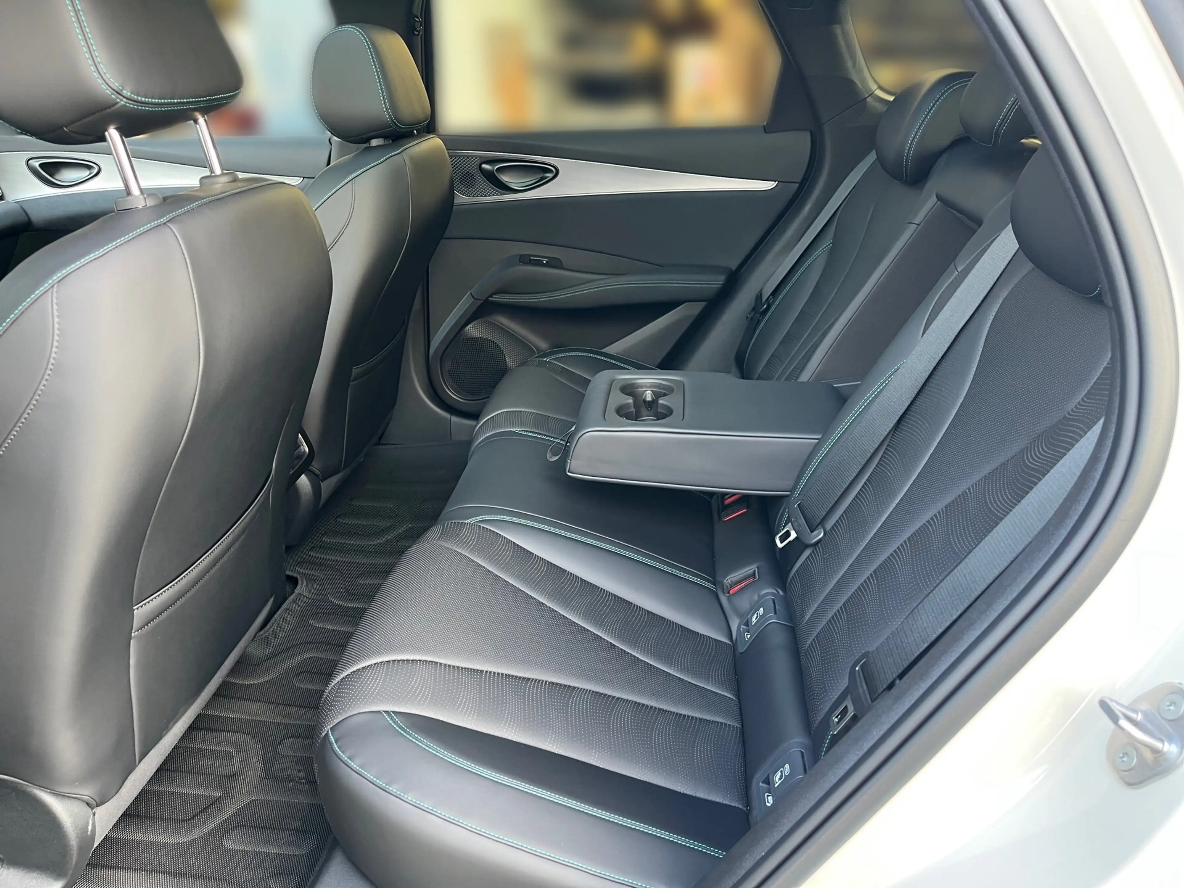 BYD Seal 6 DM-i Touring Comfort Lite — photo 13
