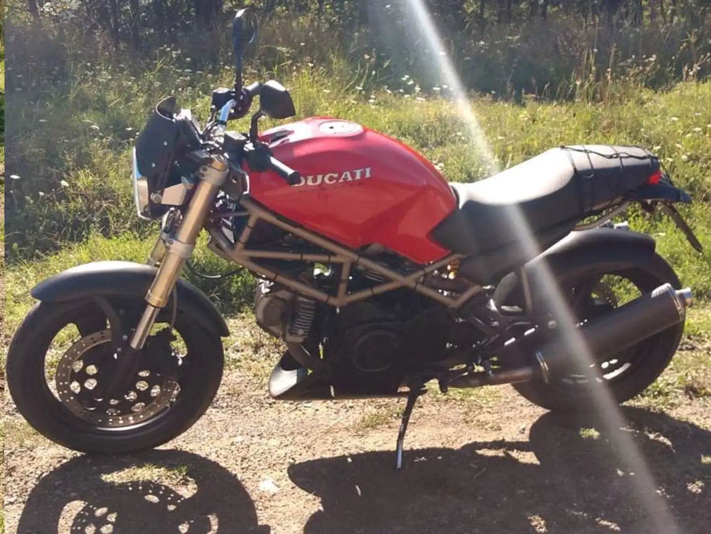 Ducati Monster 600 - 1