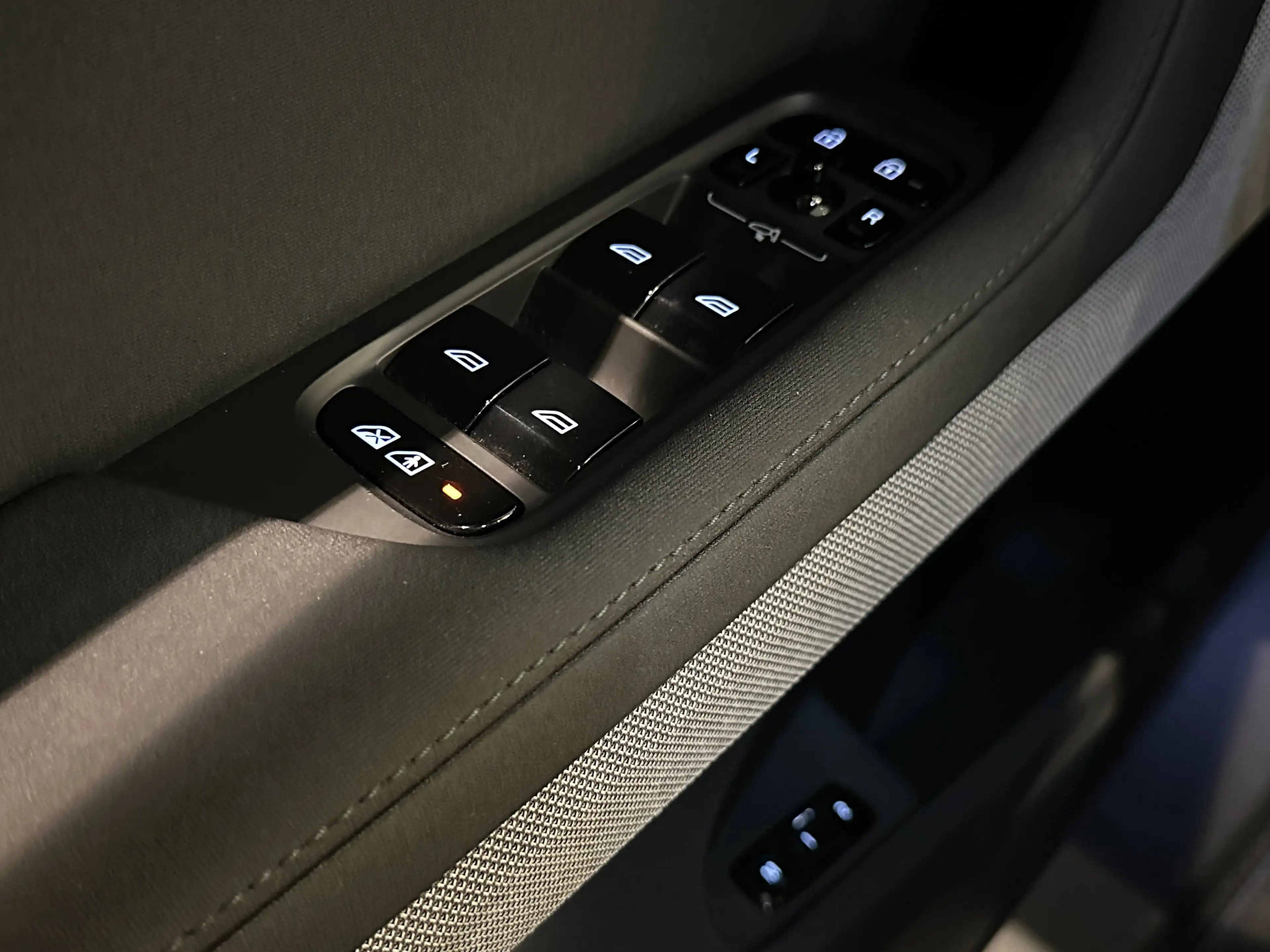 Polestar 2 Polestar 2+ Pilot + Plus Pack — photo 8