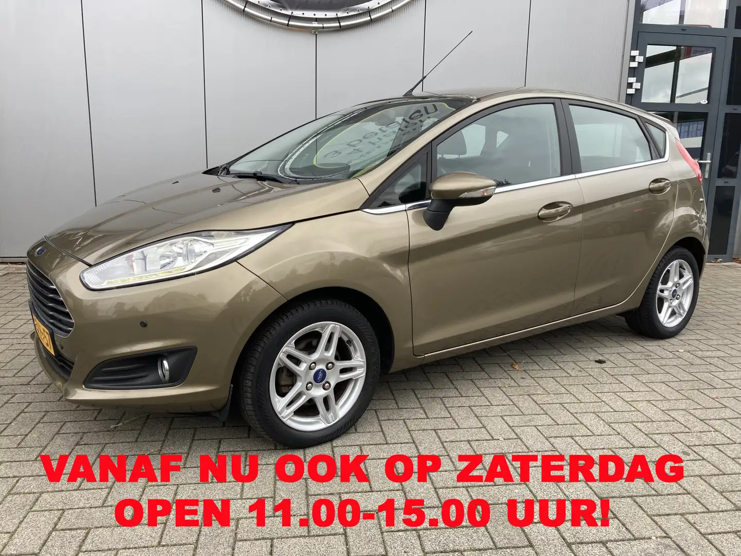 Ford Fiesta 1.0 Titanium In nieuwstaat! ! | Automaat | Leer | Bruin - 1