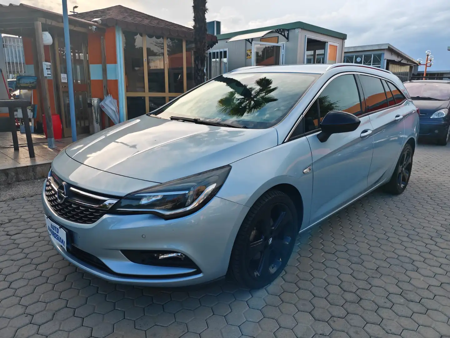 Opel Astra V Sports Tourer Sports Tourer 1.6 cdti Dynamic s Azul - 1