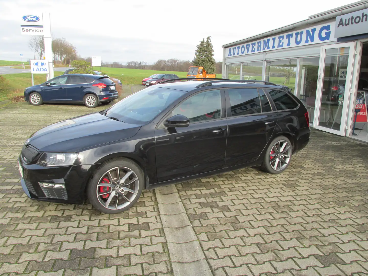 Skoda Octavia 2.0 TDI Combi RS/KAMERA/SPUR/KEYLESS/EU6 Zwart - 1