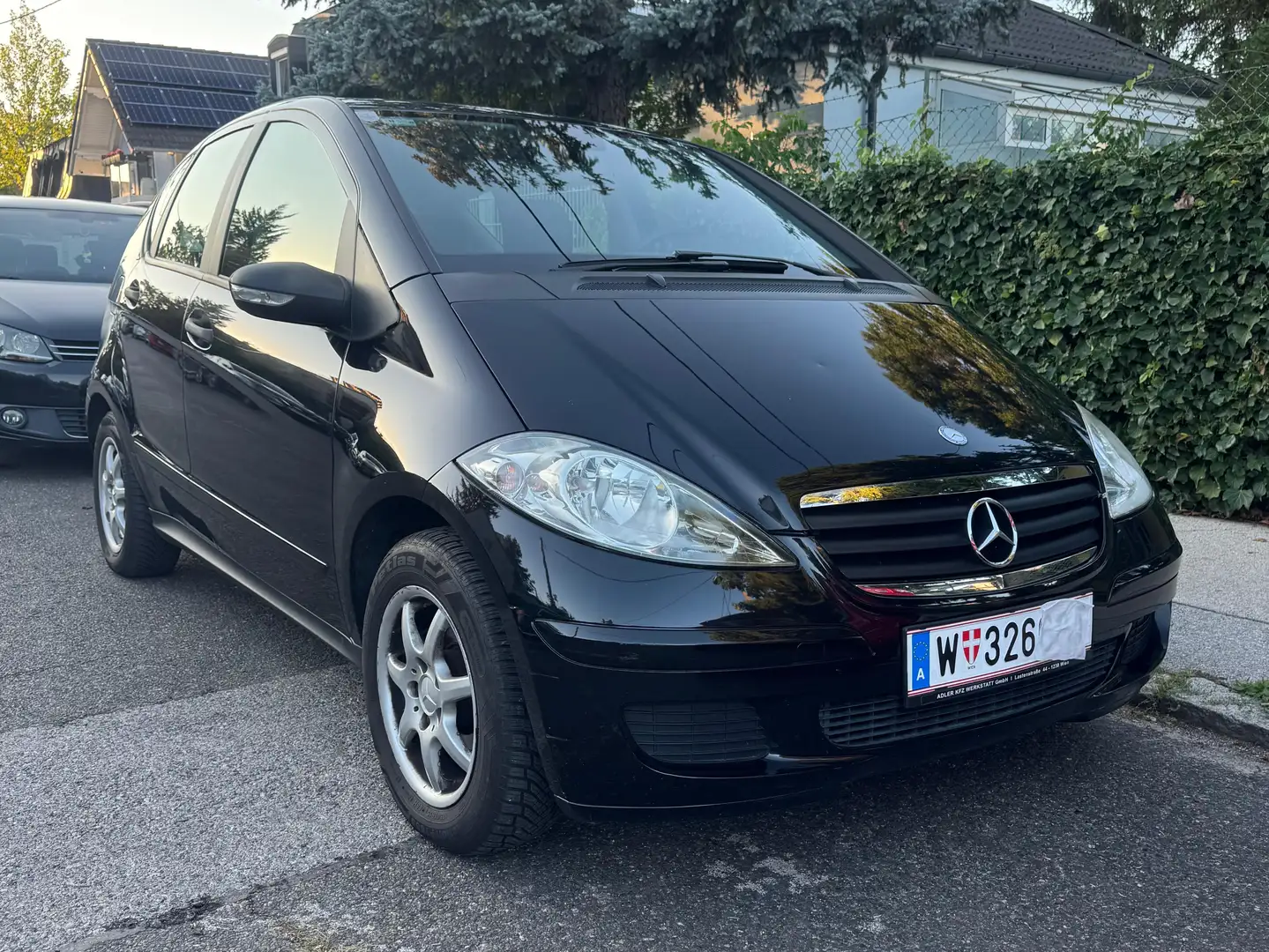 Mercedes-Benz A 150 A 150 A-Edition Classic Sport A-Edition Classic Sport Schwarz - 1