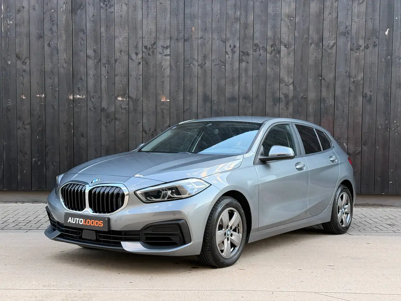 BMW 116 Zuinige benzine Automaat Carplay/Android Auto Zetelverwarming, миниатюра 2