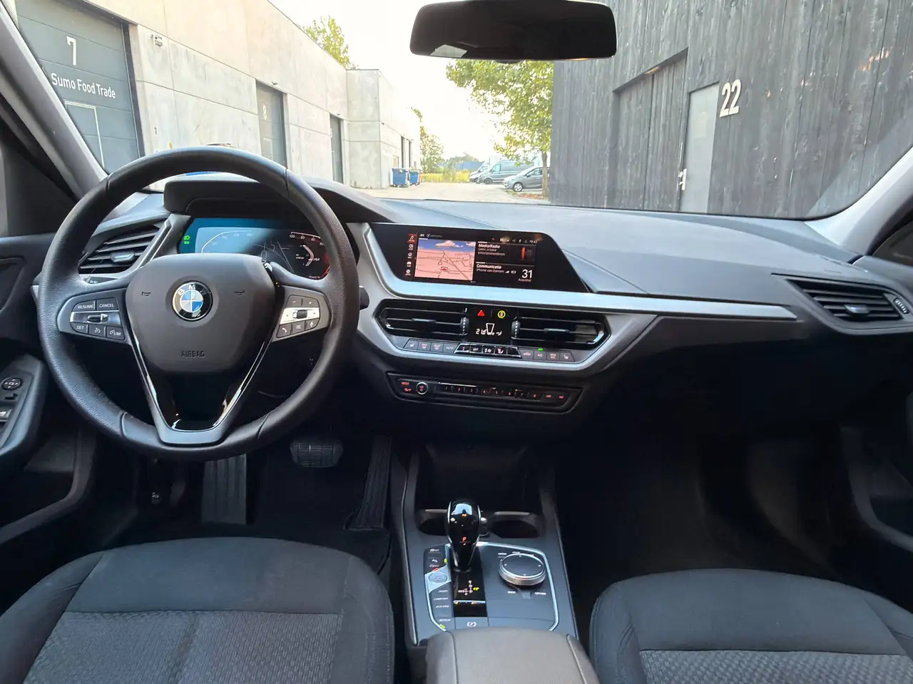 BMW 116 Zuinige benzine Automaat Carplay/Android Auto Zetelverwarming, миниатюра 12
