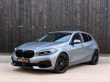 Zuinige benzine - Automaat - Carplay/Android Auto - Zetelverwarming