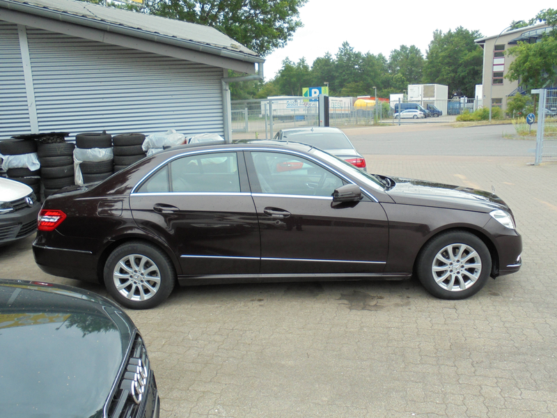 Mercedes-Benz E 220 E 220 CDI BlueEfficiency Xenon AHK Autom. — photo 8