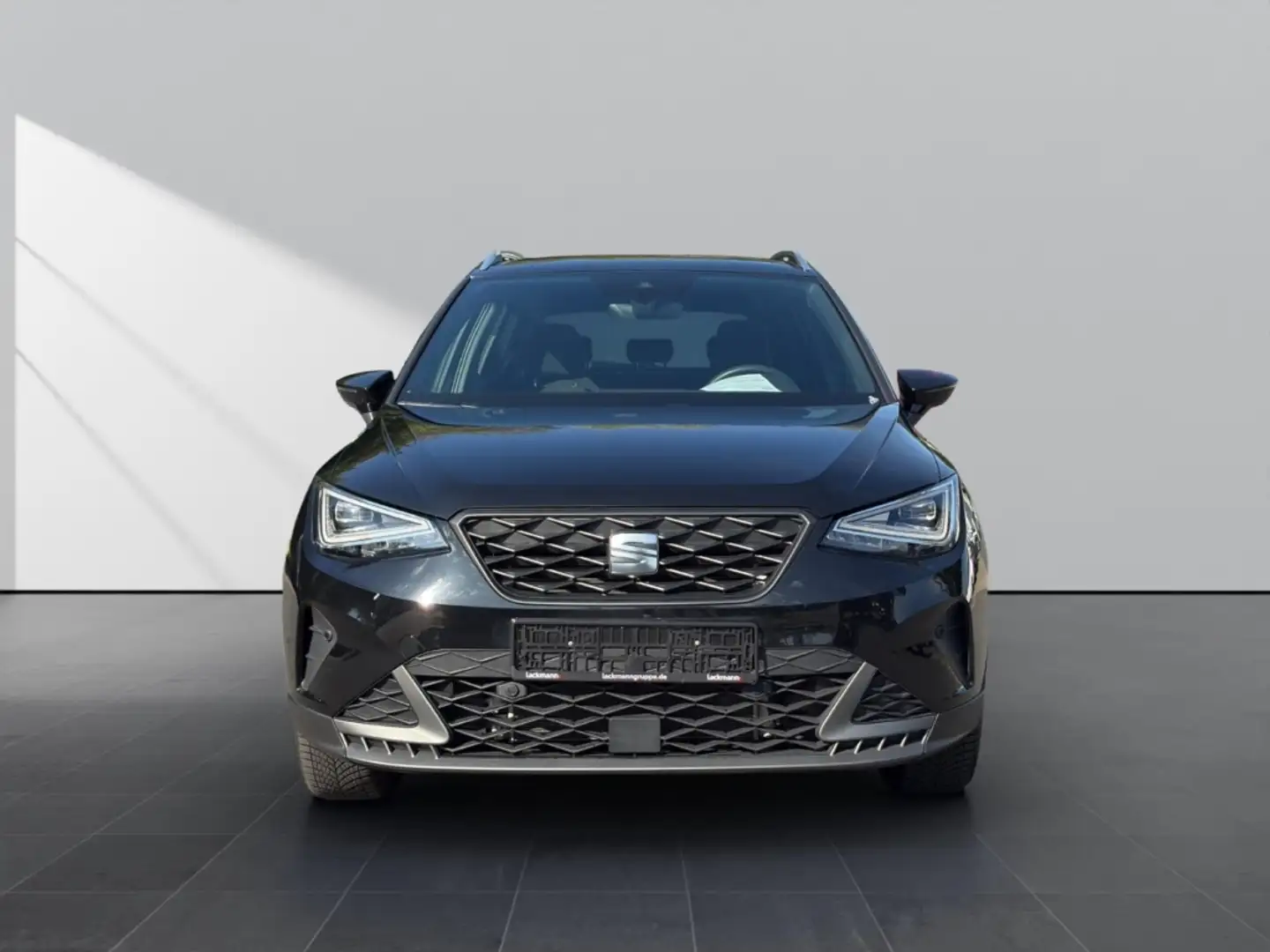 SEAT Arona 1.0 FR *Navi*Voll-LED*Winterpaket*Kamera* Schwarz - 2