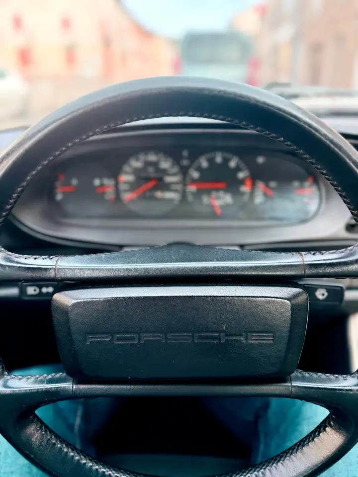 Porsche 944, foto 3