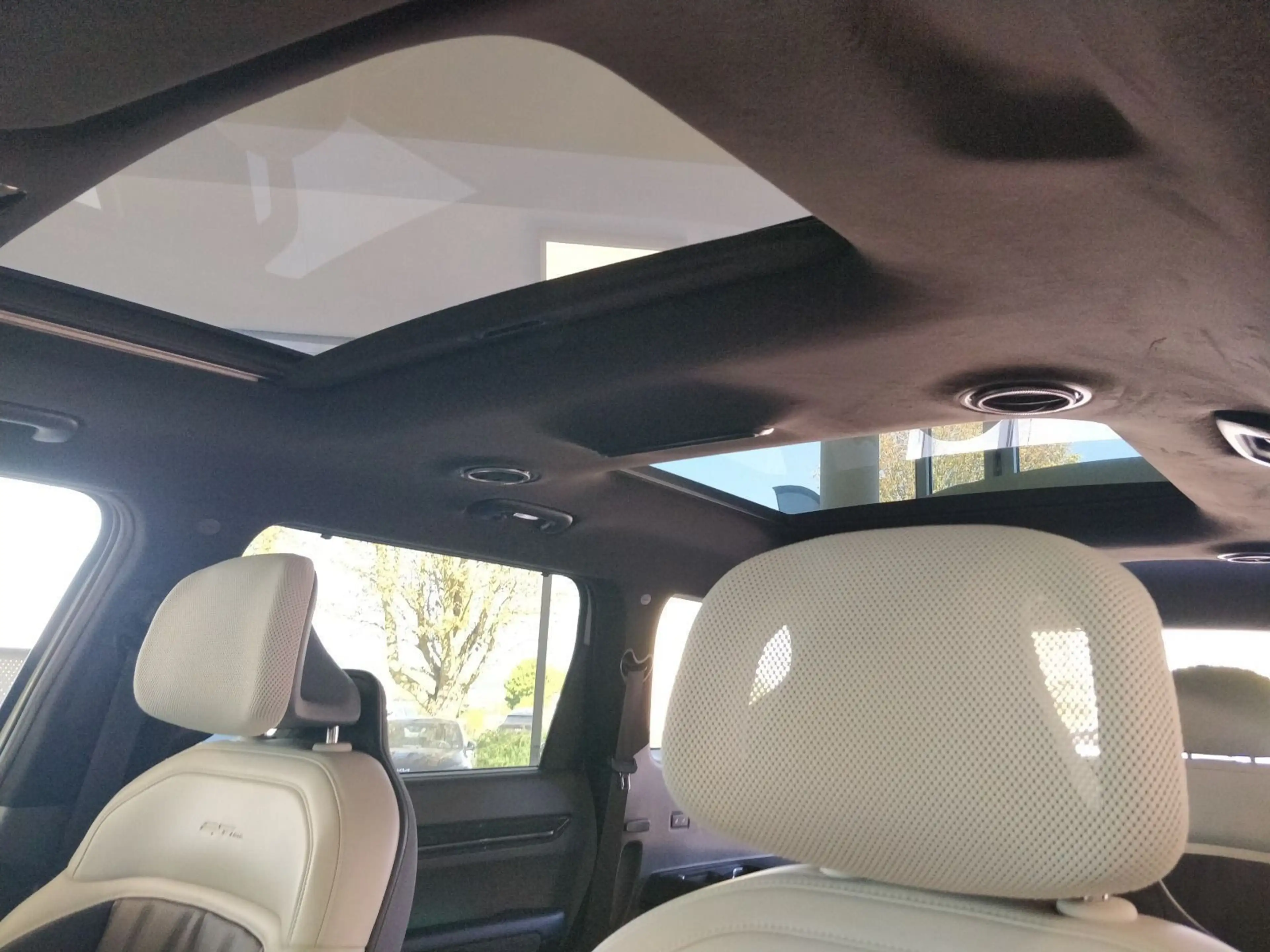 Kia EV9 4WD GT-line PANO WÄRME HdUp 360 RELAX 7S NAV — photo 7