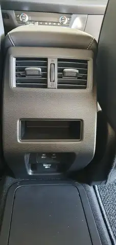 Mitsubishi Outlander view 15
