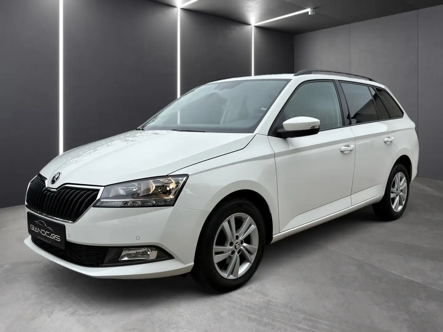 Skoda Fabia Ambition Weiß - 1