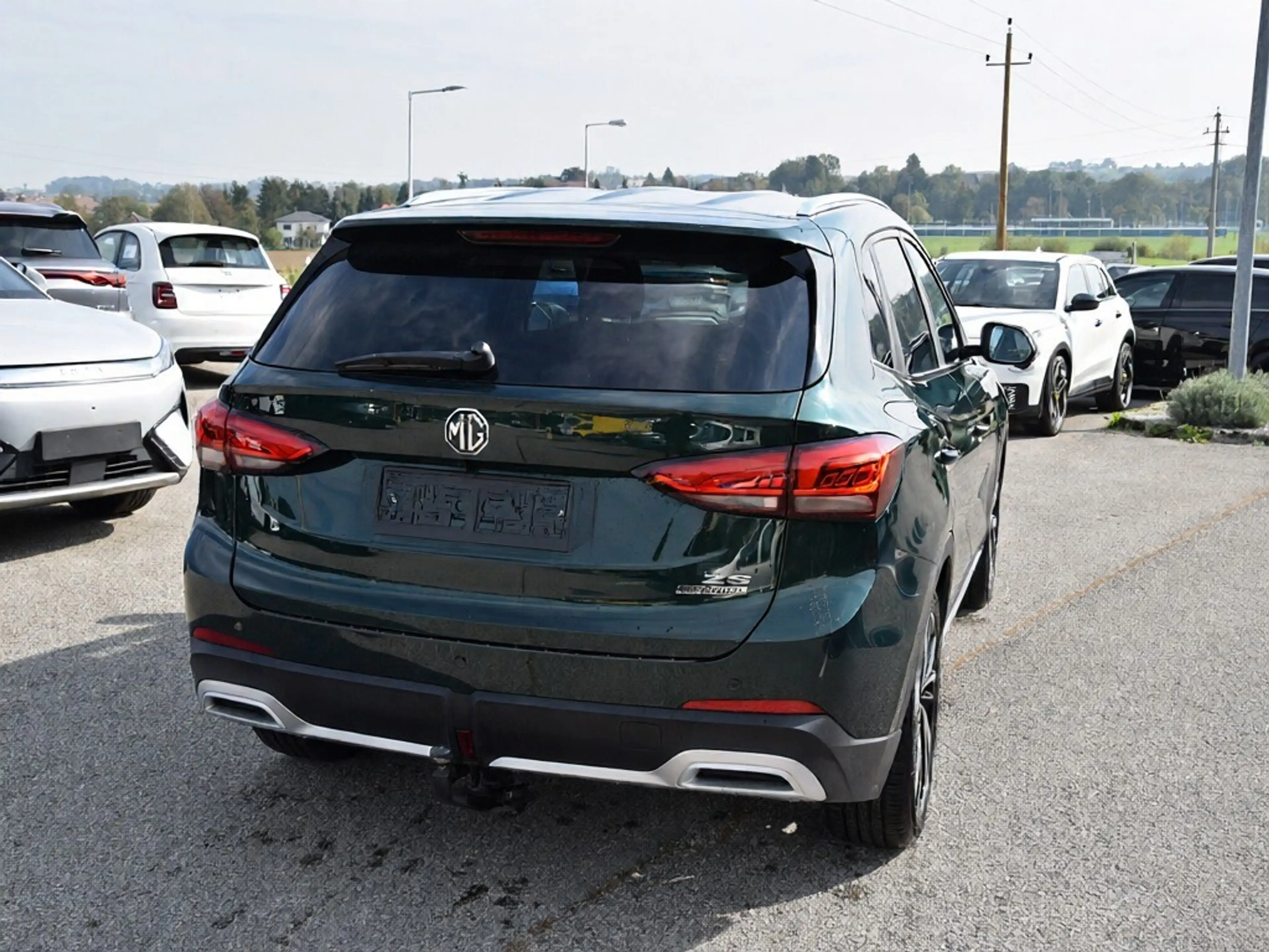 MG ZS 1.5 Hybrid+ Luxury **8 Fach Bereift, AHK** — photo 3