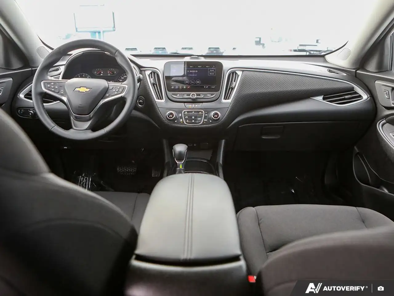 Chevrolet Malibu снимка Chevrolet Malibu