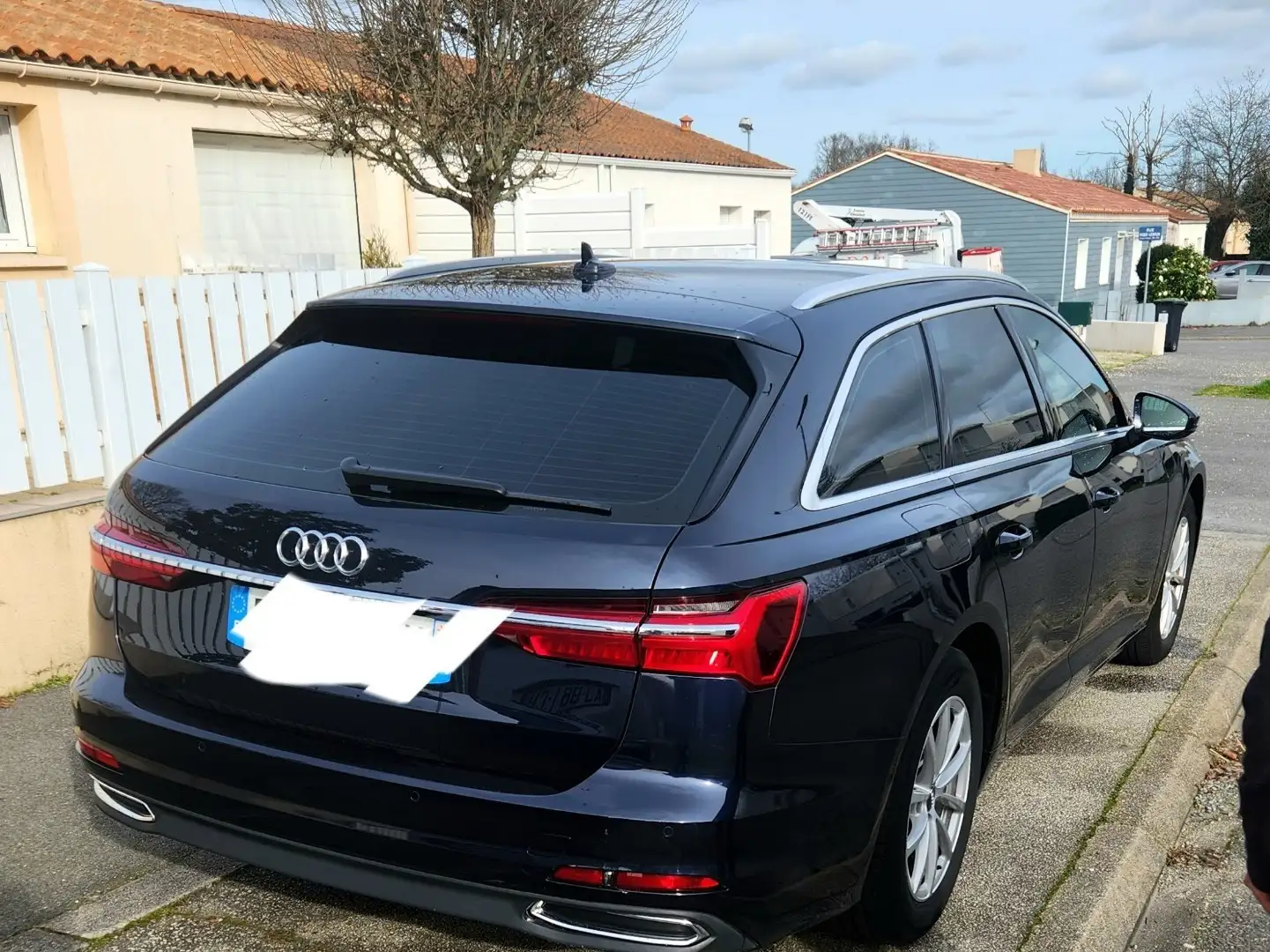 Audi A6 40 TDi Quattro Business Edition S tronic Bleu - 2