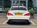 Mercedes-Benz CLA 45 AMG 4MATIC l 361 PK l Dealer onderhouden l Panoramadak Wit - thumbnail 27