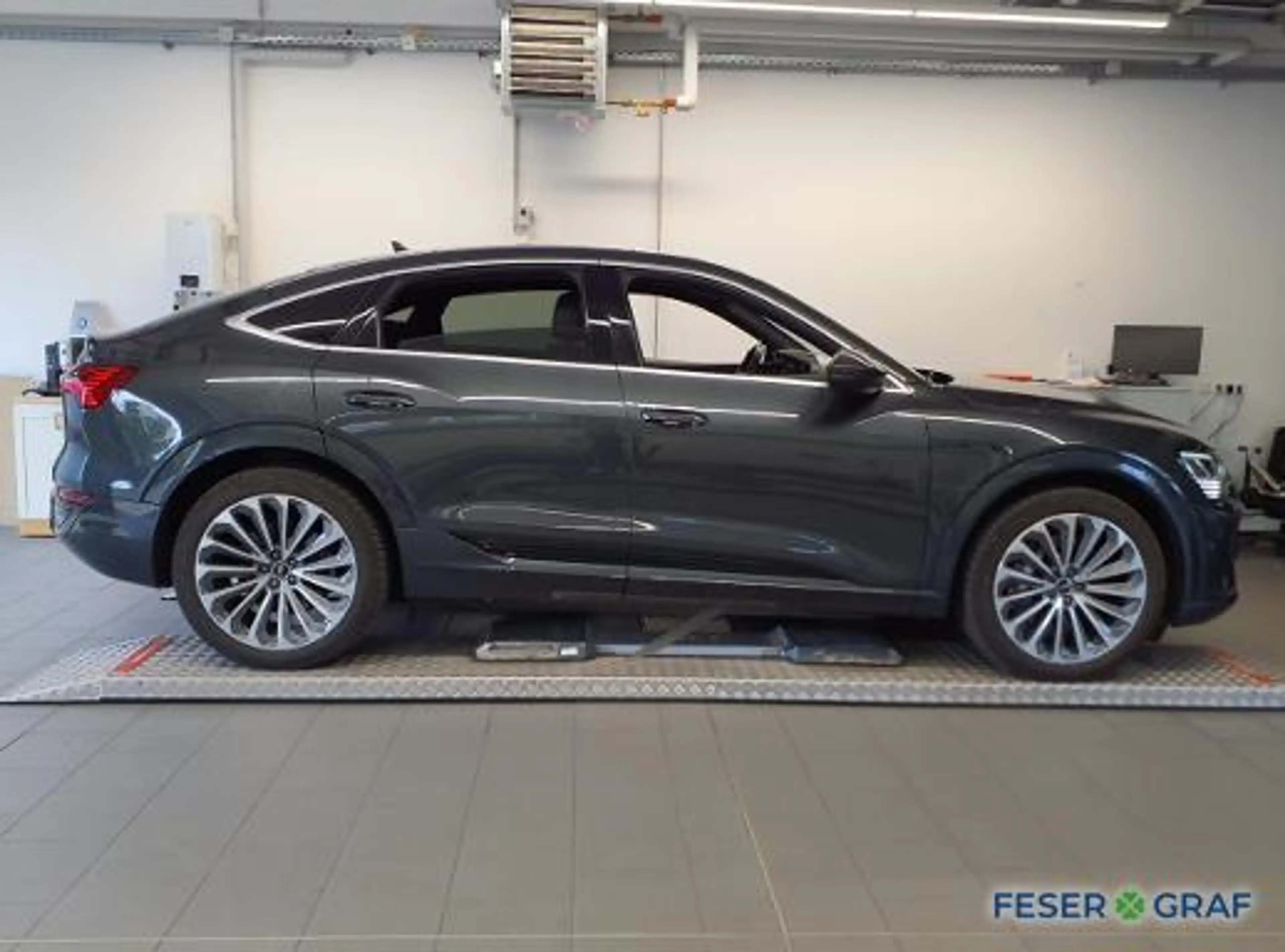 Audi Q8 e-tron 50 Sportback S Line Int Navi,Matrix,Kameras,21Zoll — photo 5