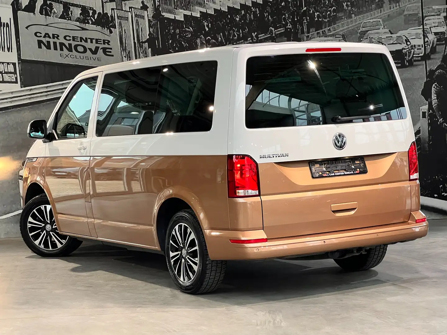 Volkswagen T6.1 Multivan T6.1 / Bi-Color / 7 PL. / Camera / Apple&Android Brun - 2