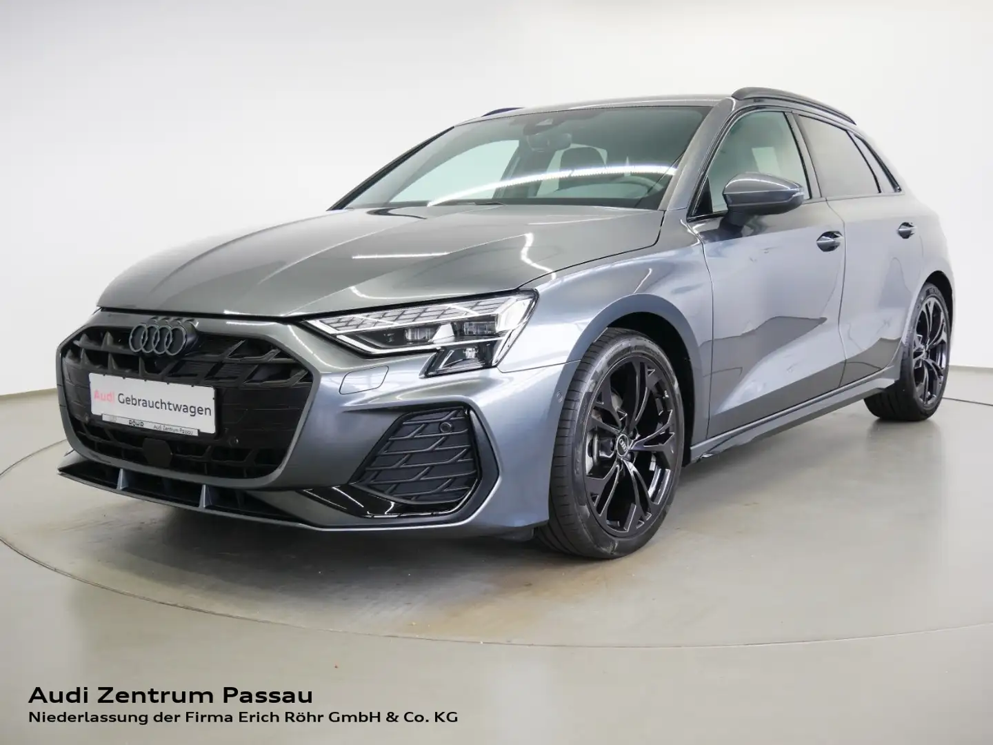 Audi A3 Sportback 35 TDI S line S tro. LED AHK virt. Cock. Grau - 1