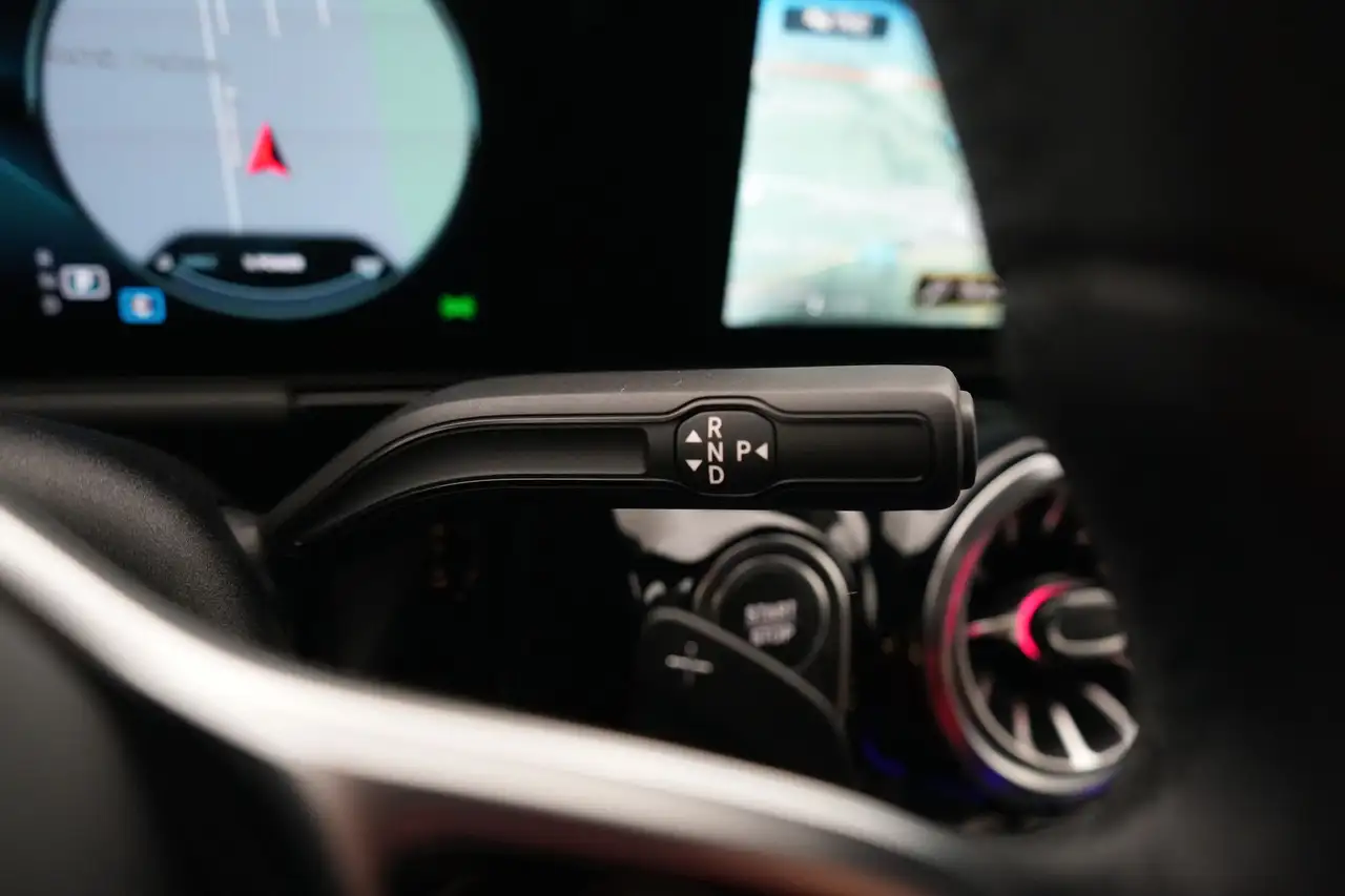 Mercedes-Benz EQA Business Line LEDER/STOF LED GPS PDC CAM BLIS Verw, миниатюра 16