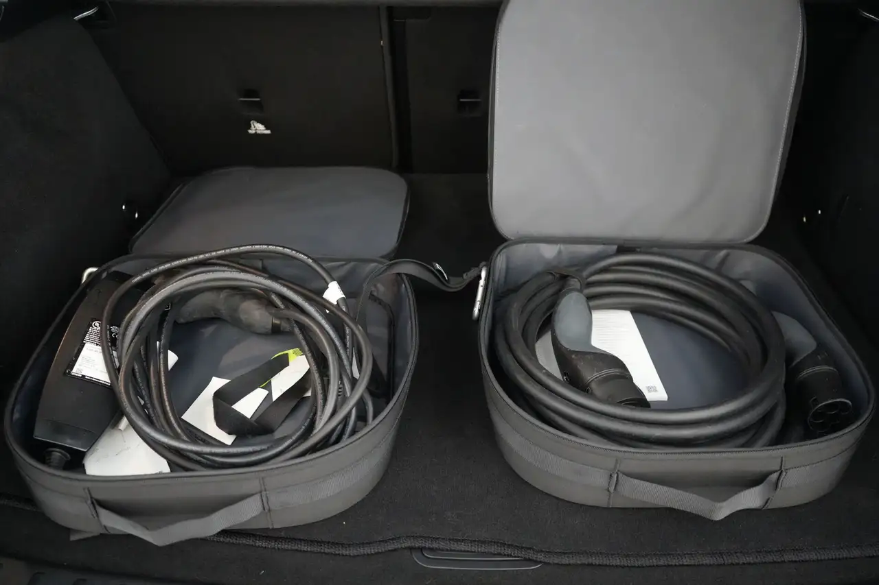 Mercedes-Benz EQA Business Line LEDER/STOF LED GPS PDC CAM BLIS Verw, миниатюра 23
